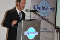 Πάνος Νικολάου, Εμπορικός Διευθυντής